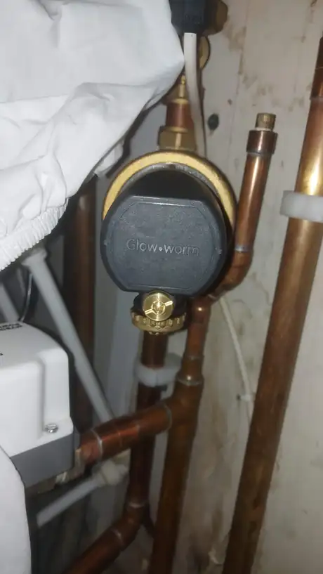 A Glow-worm system filter fitted on copper pipework